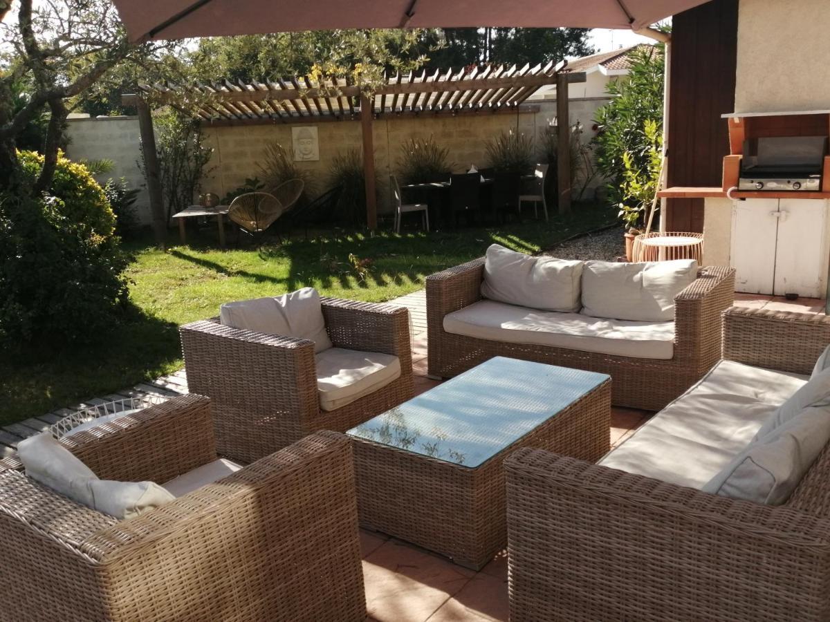 Maison Familiale En Bois Avec Piscine, Proche Du Bassin Gujan-Mestras Eksteriør billede